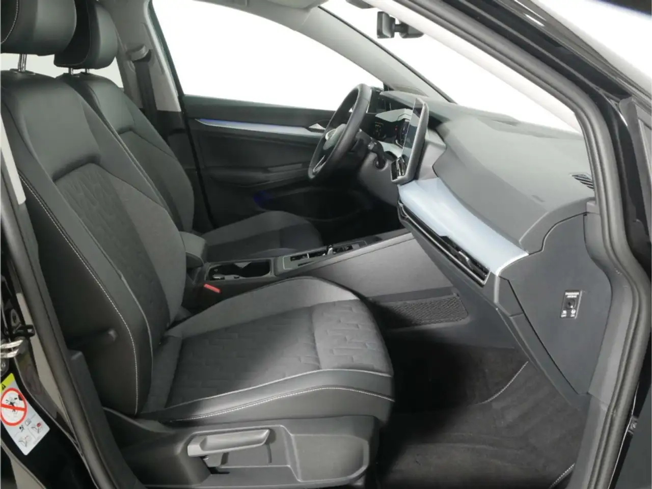 Volkswagen Golf 1.5 eTSI GOAL DSG NAV/LED/ACC/Kamera, миниатюра 30