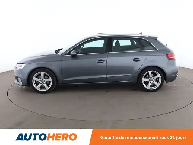 Audi A3 view 3