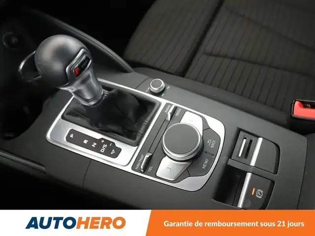 Audi A3 view 24