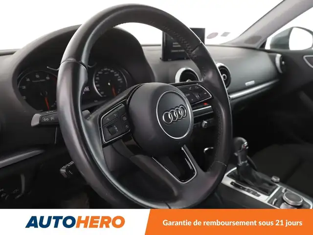 Audi A3 view 11