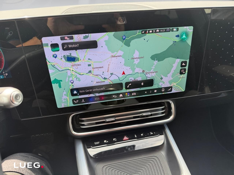 Mercedes-Benz CLA 180 Shooting Brake Airpanel Night Perf SpurW — photo 14