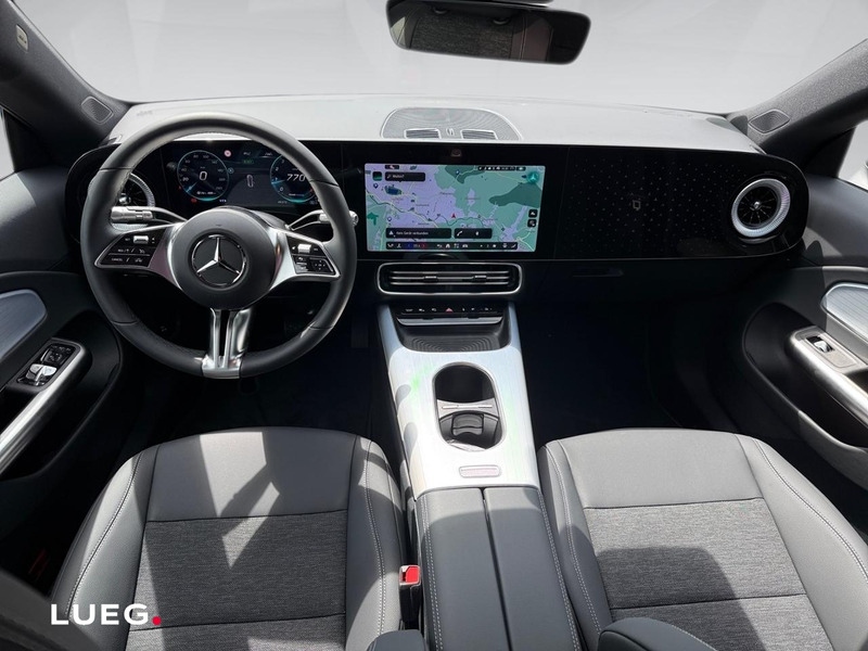 Mercedes-Benz CLA 180 Shooting Brake Airpanel Night Perf SpurW — photo 12