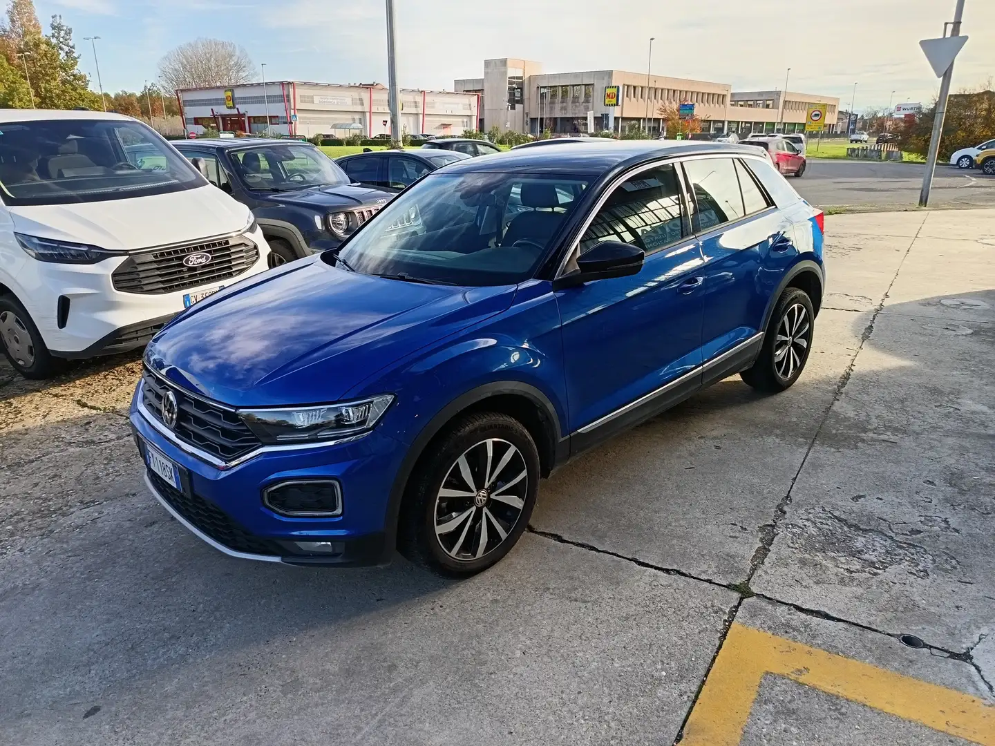 Volkswagen T-Roc T-Roc 1.6 tdi Business Blu/Azzurro - 2