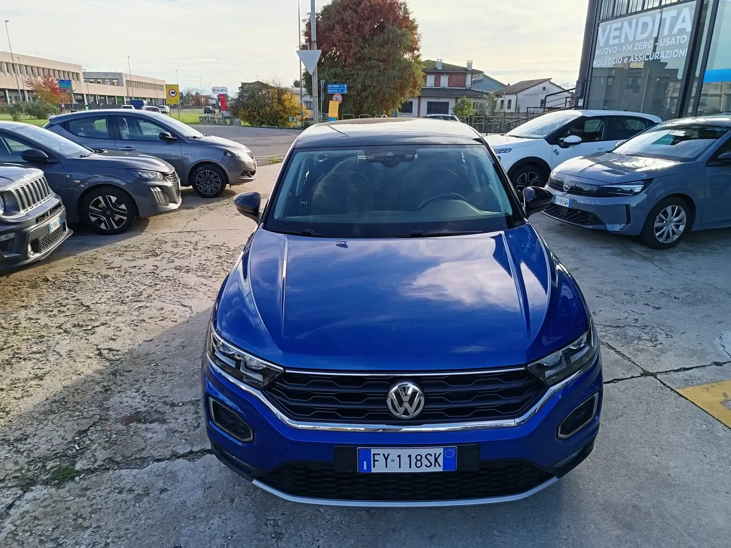 Volkswagen T-Roc T-Roc 1.6 tdi Business Blu/Azzurro - 1