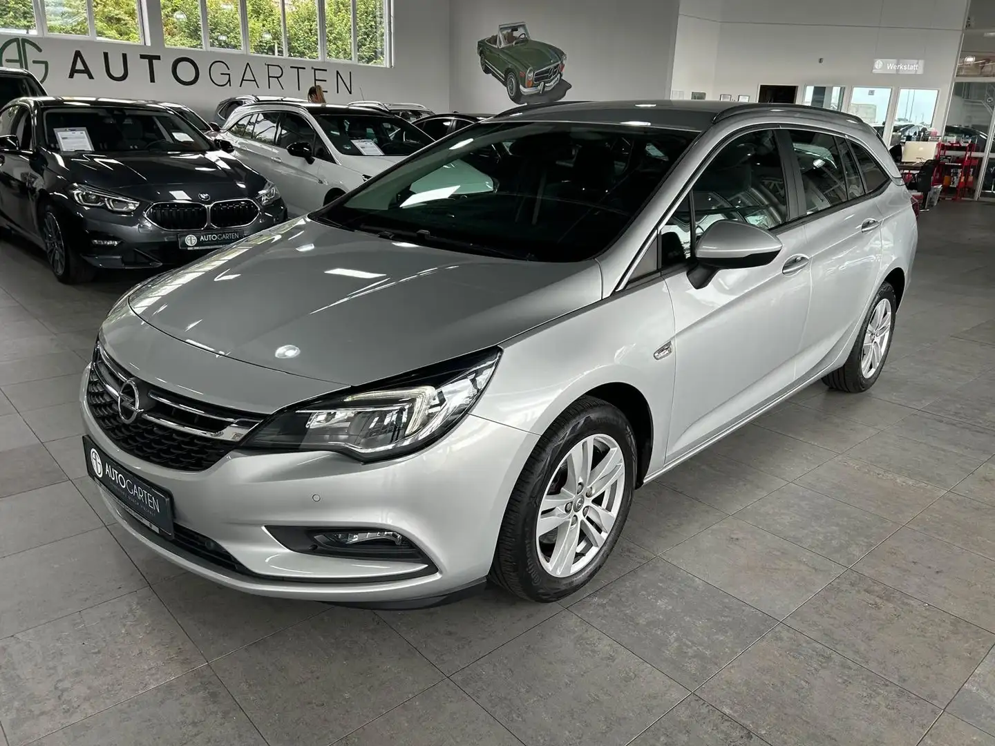 Opel Astra K Sports Tourer Busines*Navi*PDC*Tempomat Silber - 1