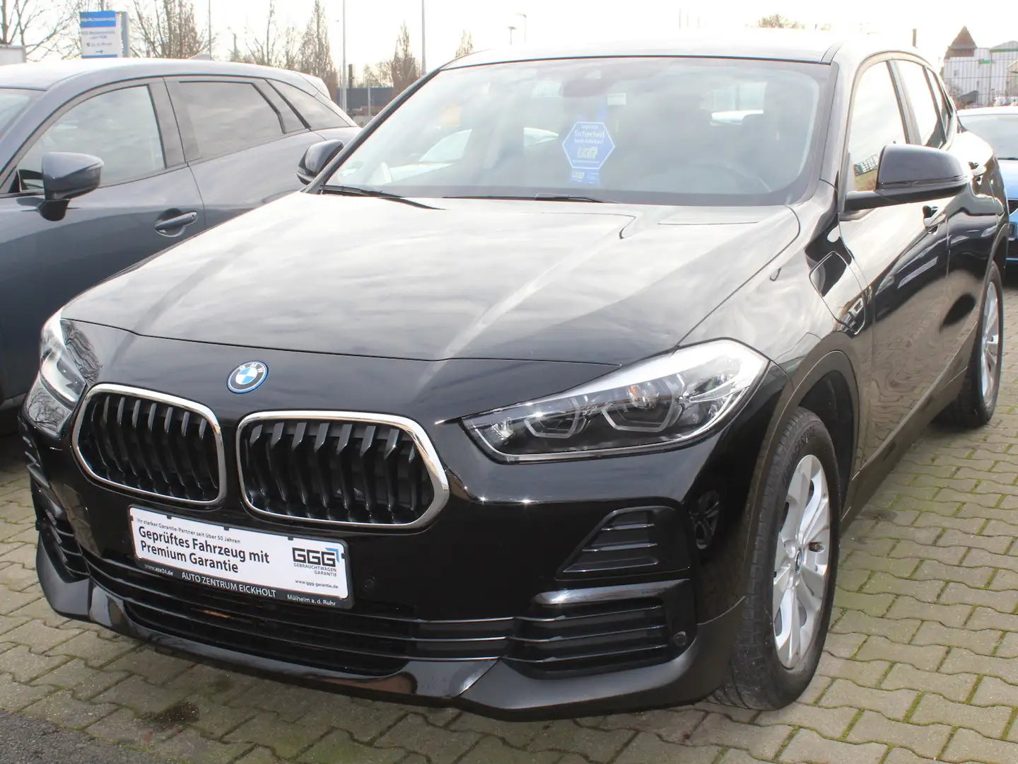 BMW X2 xDrive 25 e Advantage PDC-Spurassist-Allrad Schwarz - 1