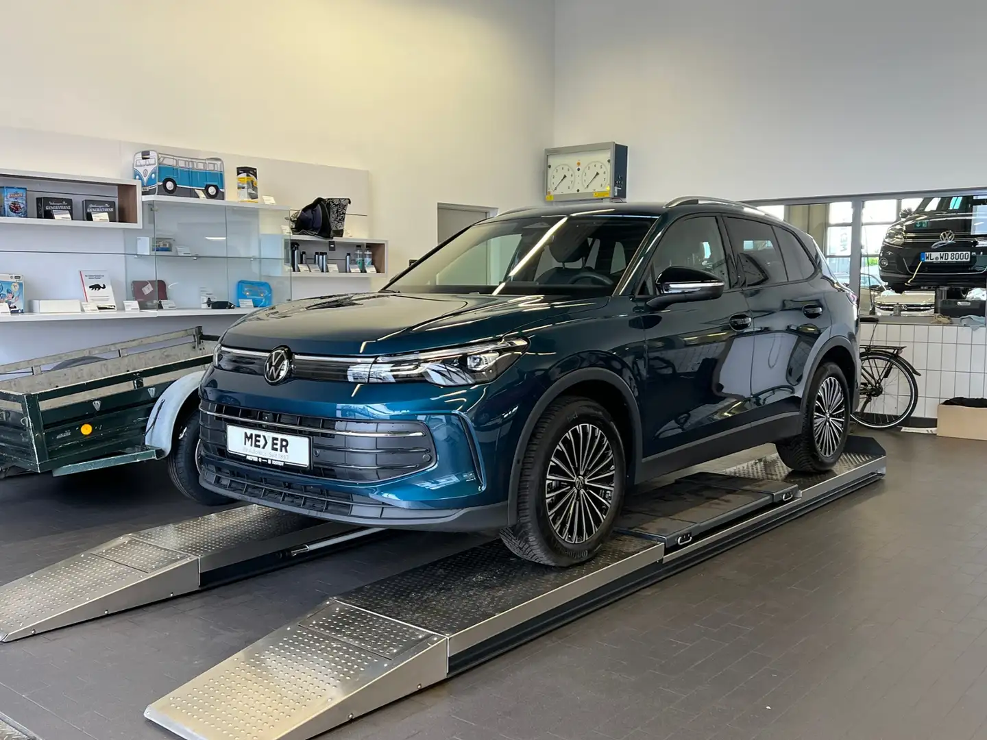 Volkswagen Tiguan Goal 2.0 TDI DSG *AHK, LED, ACC, Kamera, 18*-LM Blu/Azzurro - 2
