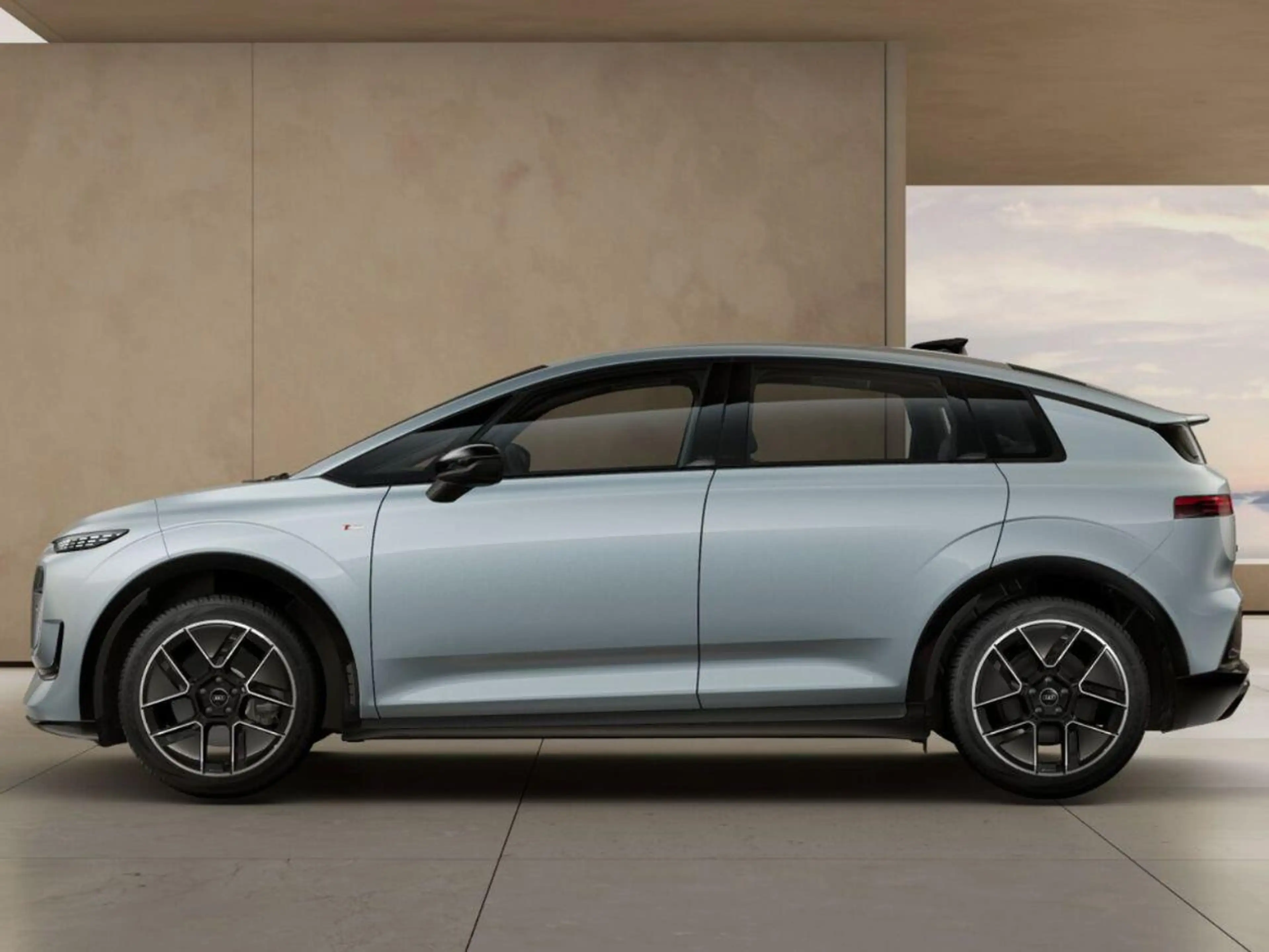 Audi A2 e-tron Launch series pro e-tron 59 kWh 170 kW / 231 PK SU — photo 2