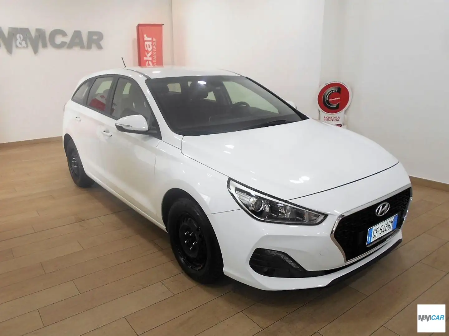 Hyundai 1.4 Comfort Alb - 2