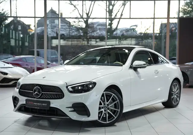 Mercedes-Benz E 200 Coupé 4M AMG Line 1H *Pano*LUFT*BURM*BEIGE