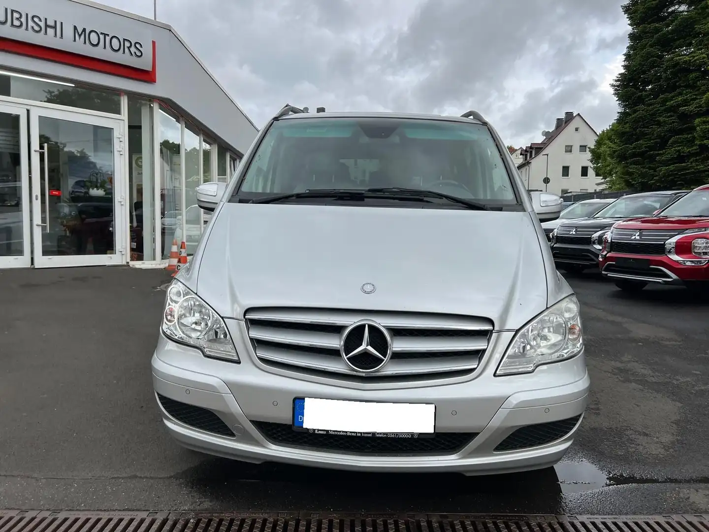 Mercedes-Benz Viano 3.0 CDI Trend Edition Kompakt Silber - 2