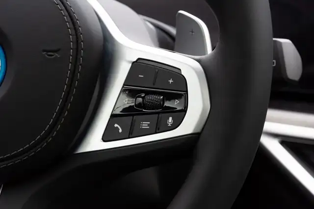 BMW X5 X5 view 13