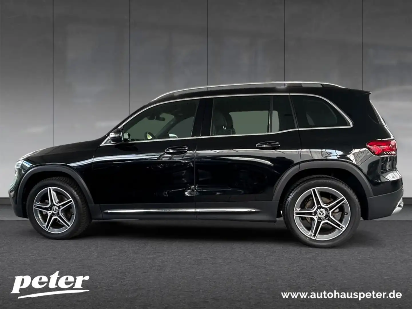 Mercedes-Benz GLB 180 d AMG/19"/LED/Navigation/DAB/High-End/ Zwart - 2