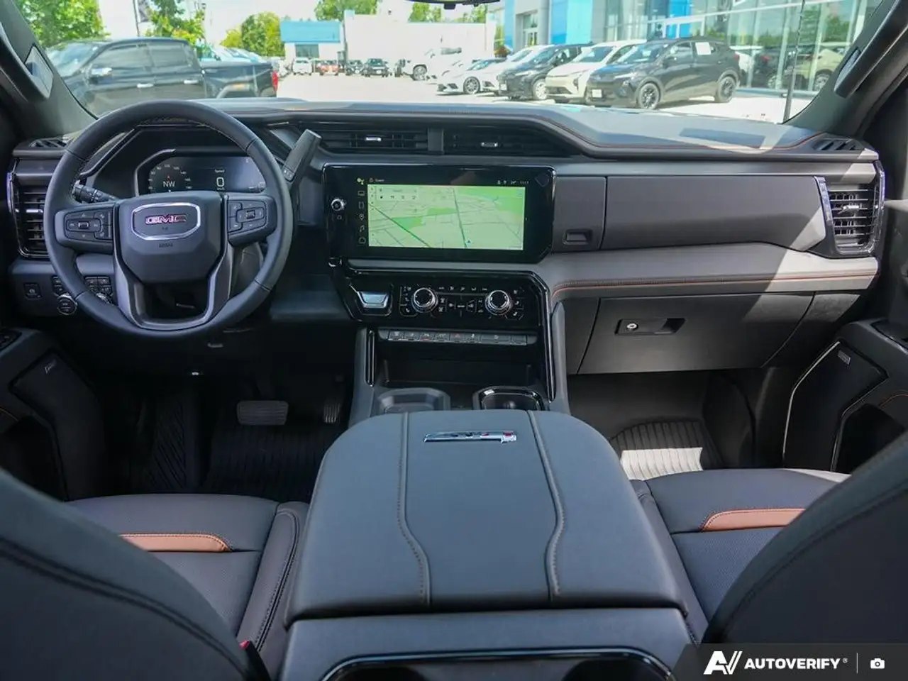 GMC Sierra 2500HD снимка GMC Sierra 2500HD