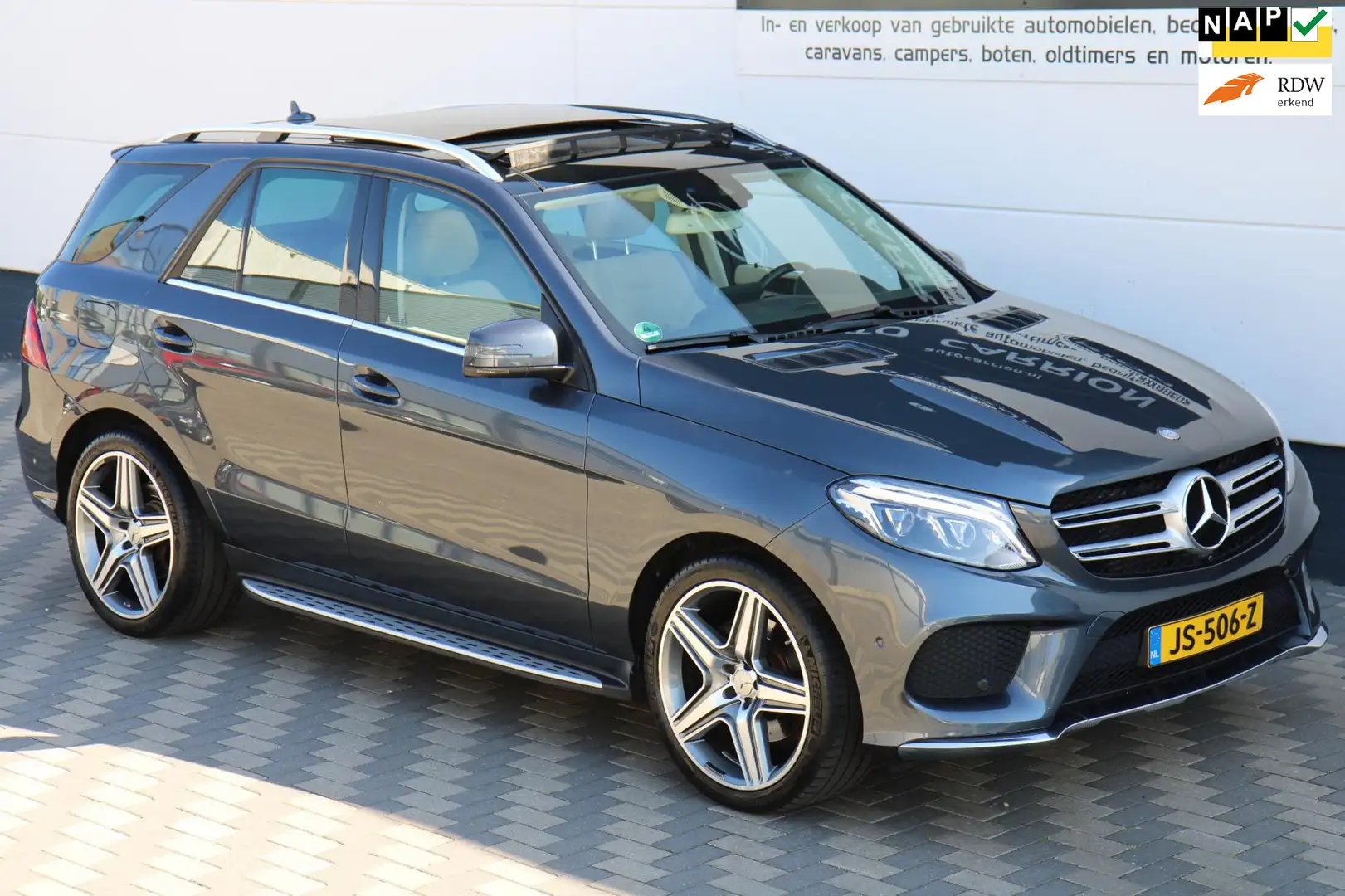 Mercedes-Benz GLE 350 d 4MATIC AMG Pano H&K NAP !! Gris - 1