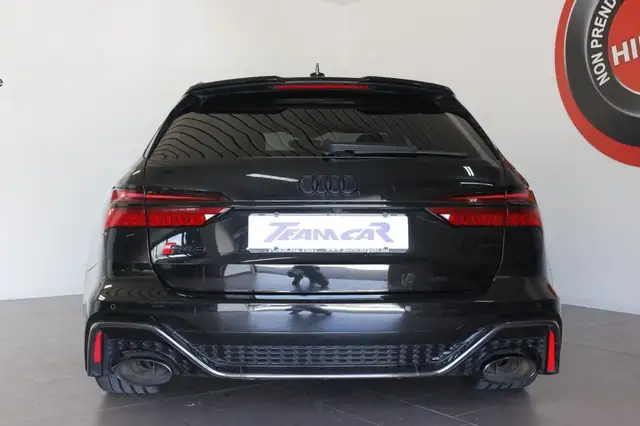 Audi RS6 view 4