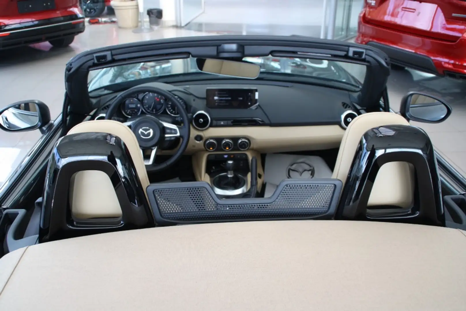 Mazda MX-5 ST 1.5 Skyactiv-G Kazari Gris - 2