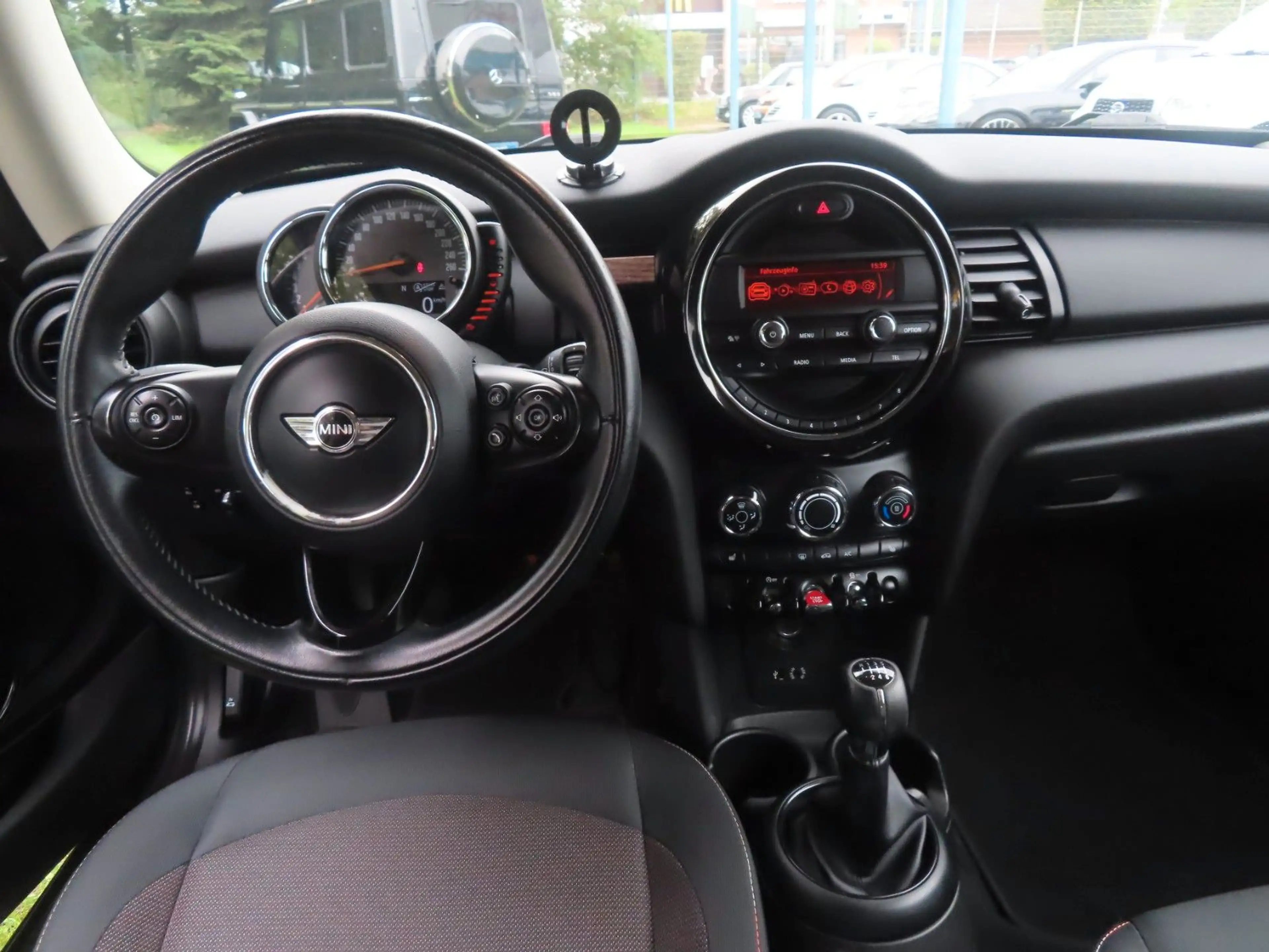 MINI One Mini "17 Zoll Alu, Sitzheizung, Tempomat" — photo 13
