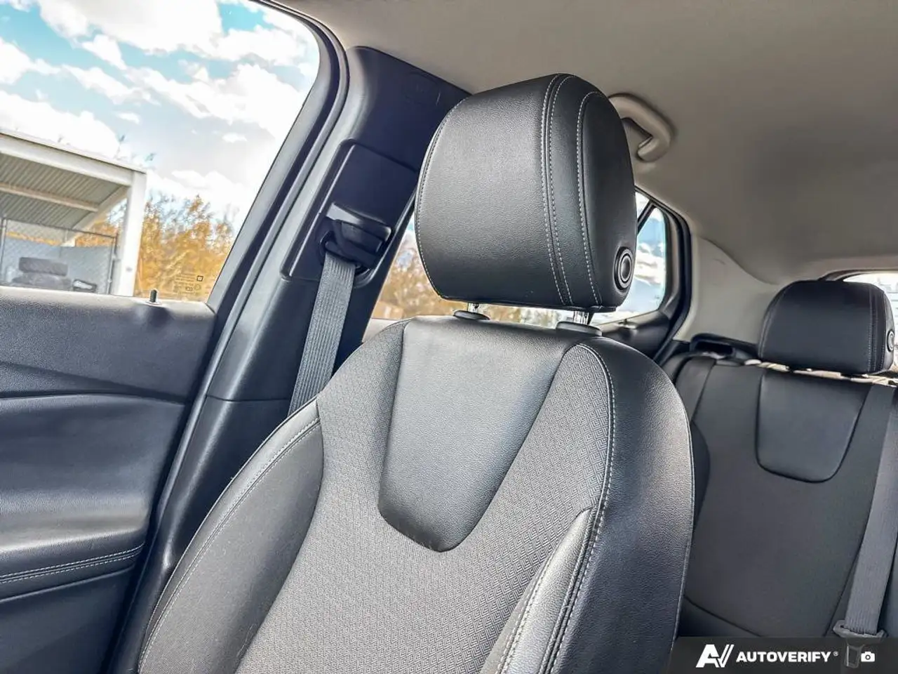 Buick Encore снимка Buick Encore