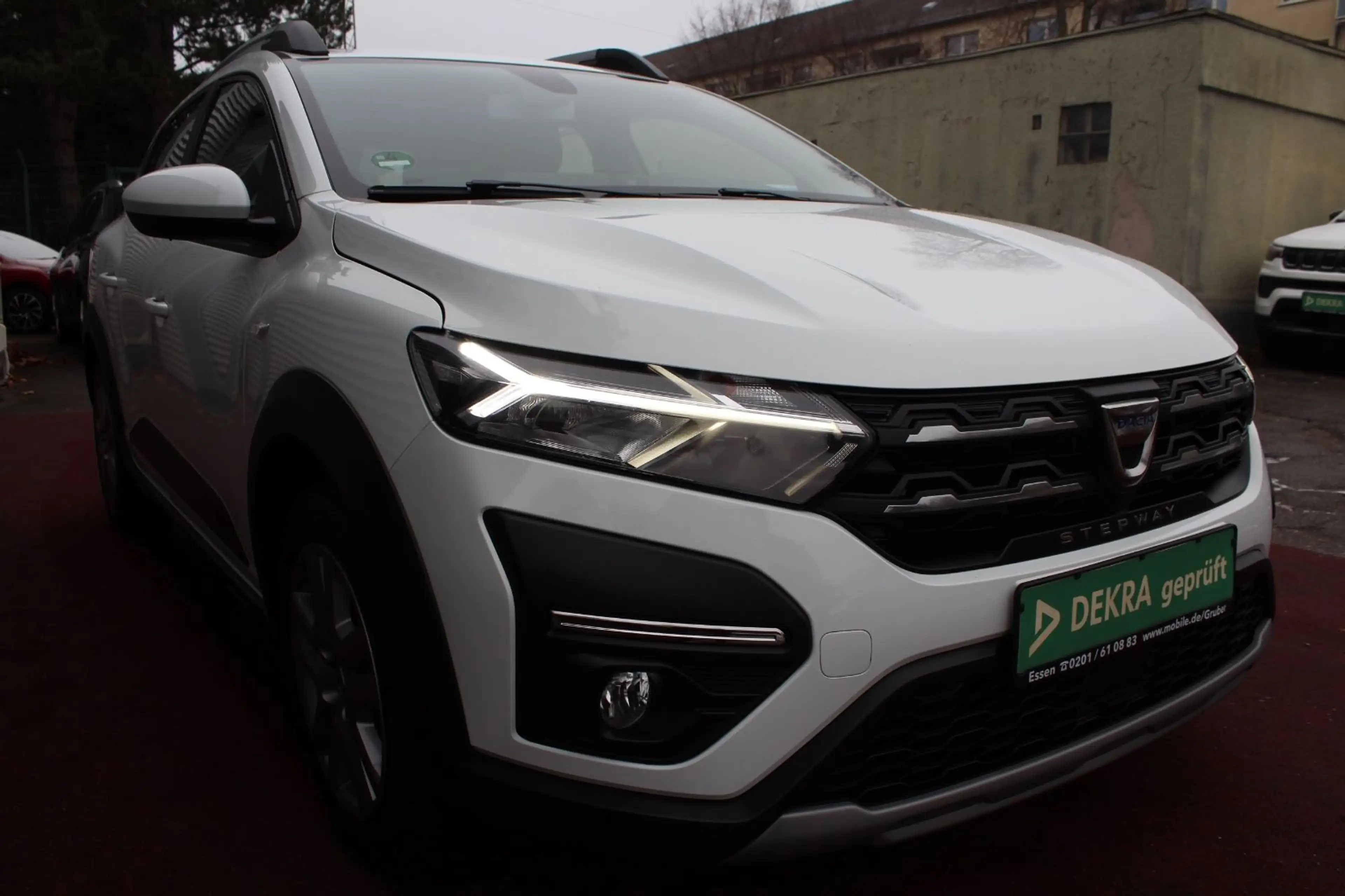 Dacia Sandero SANDERO III STEPWAY COMFORT AUTOMATIK KLIMA — photo 13