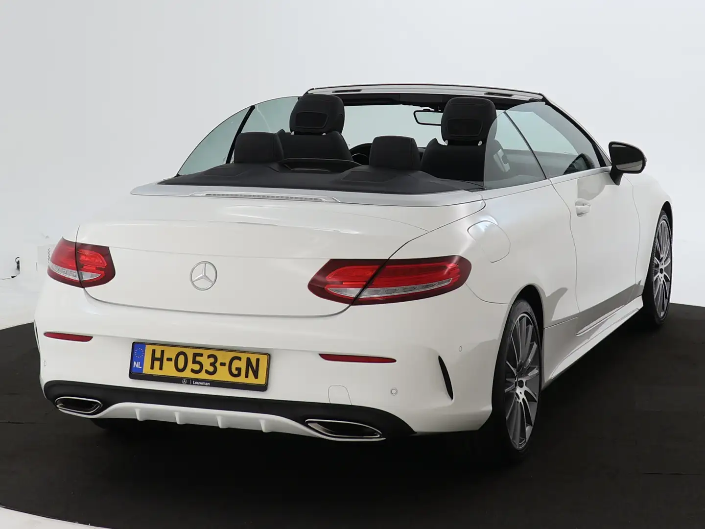 Mercedes-Benz C 180 Cabrio AMG Sportpakket | Aircap & Airscarf | Burme Wit - 2