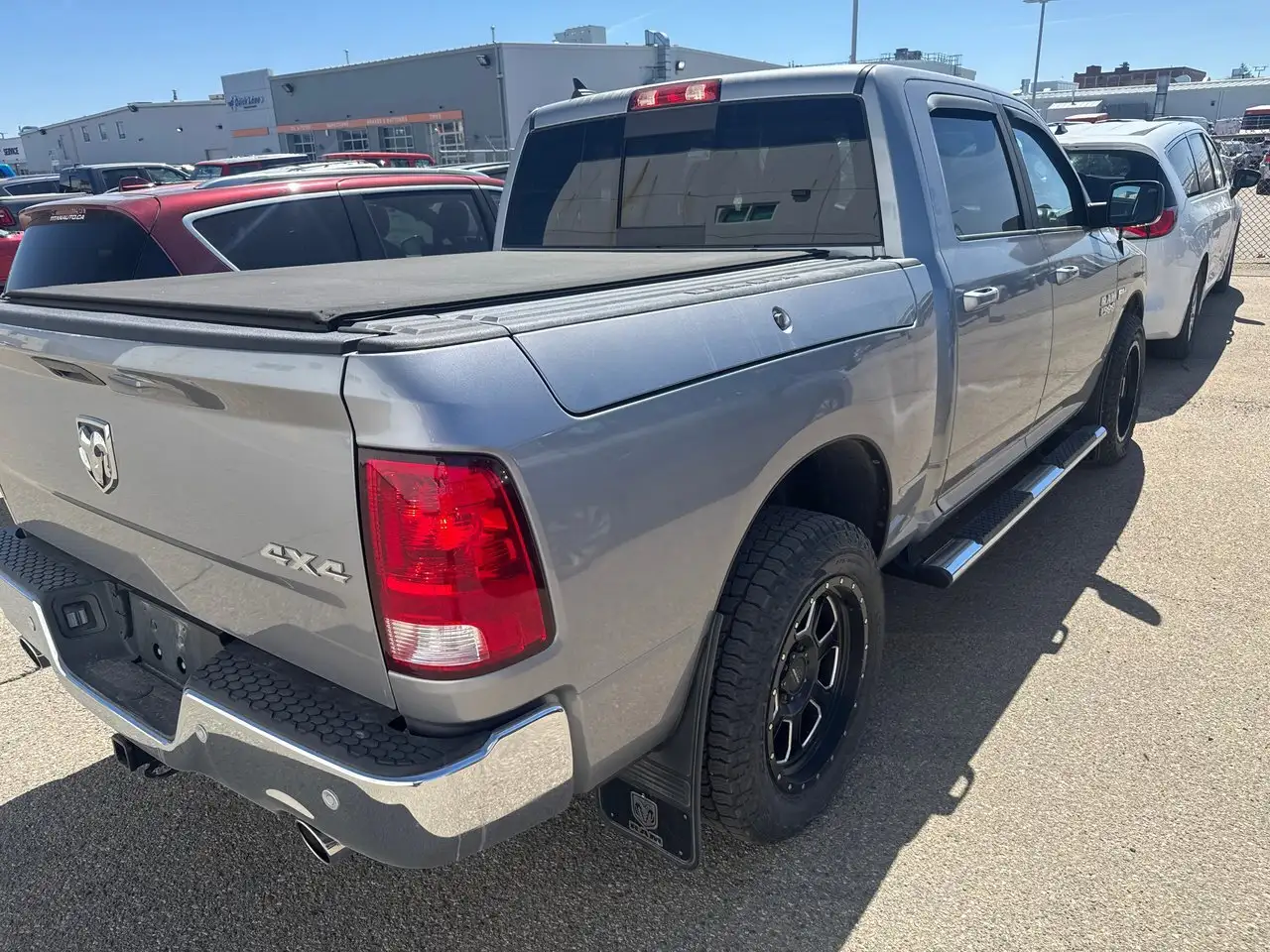 RAM 1500 снимка RAM 1500