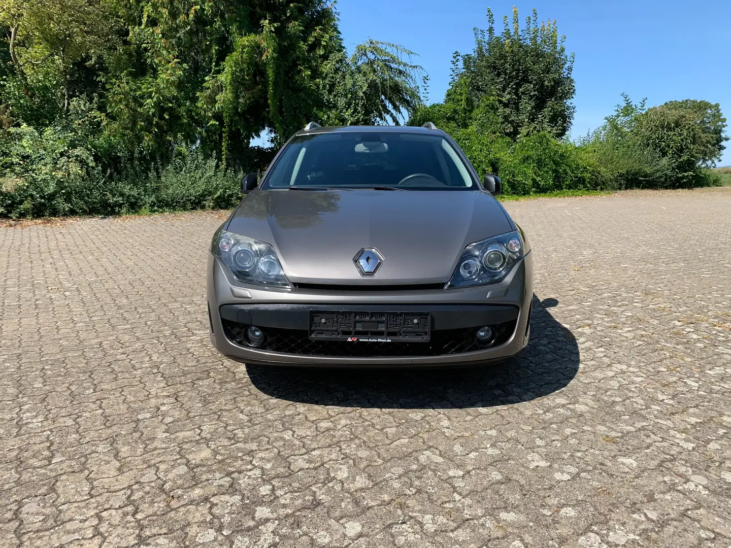 Renault Laguna Grandtour 2.0 16V GT-Line~Tempomat-TÜV NEU Gris - 2