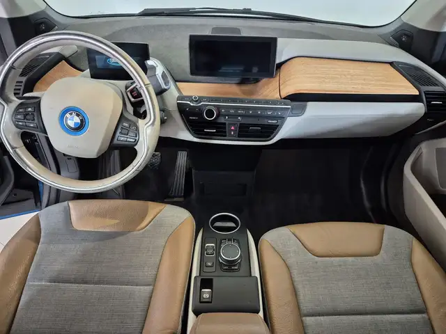 BMW I3 view 9