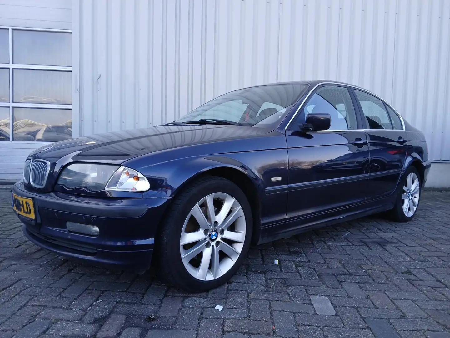 BMW 325 3-serie 325i Executive - Start Niet - Schade Rondo Blauw - 2