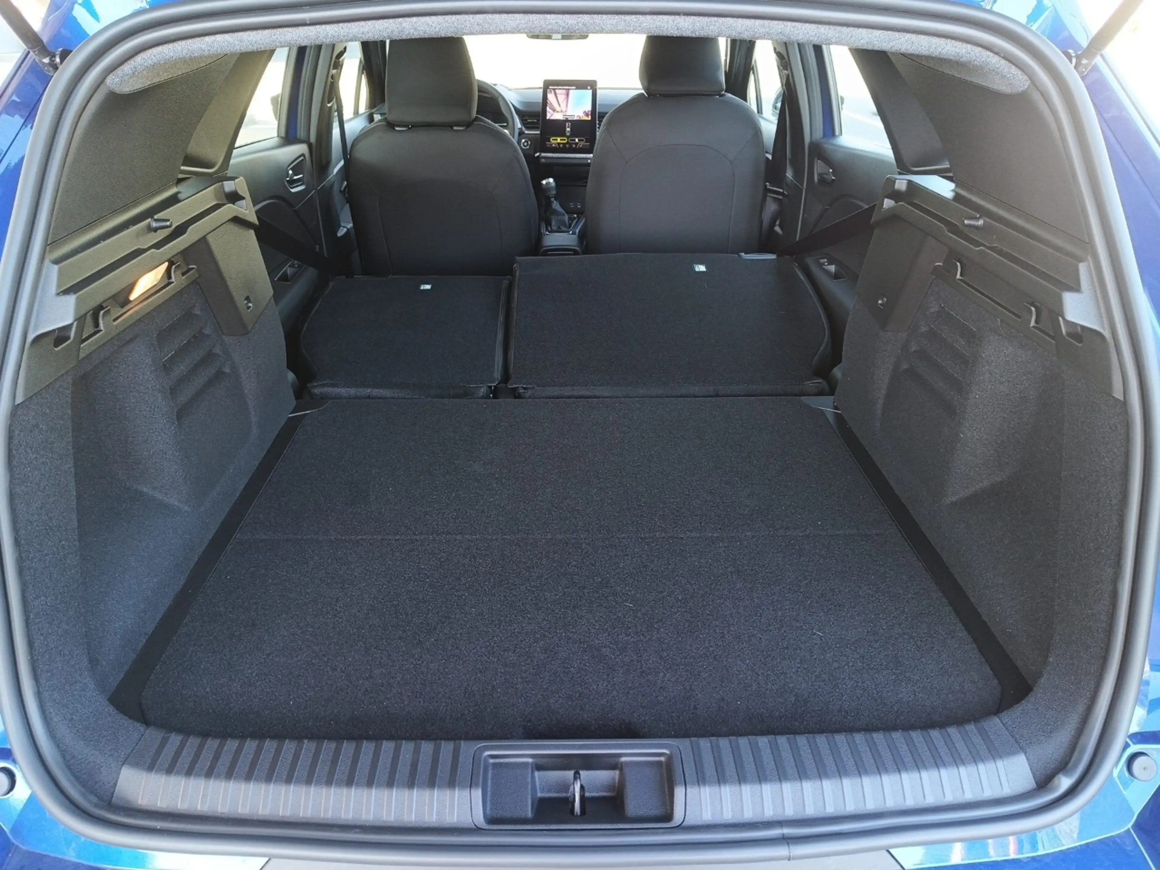 Mitsubishi Grandis Diamant Plus 1.3 T-Benziner 6-Gang — photo 12