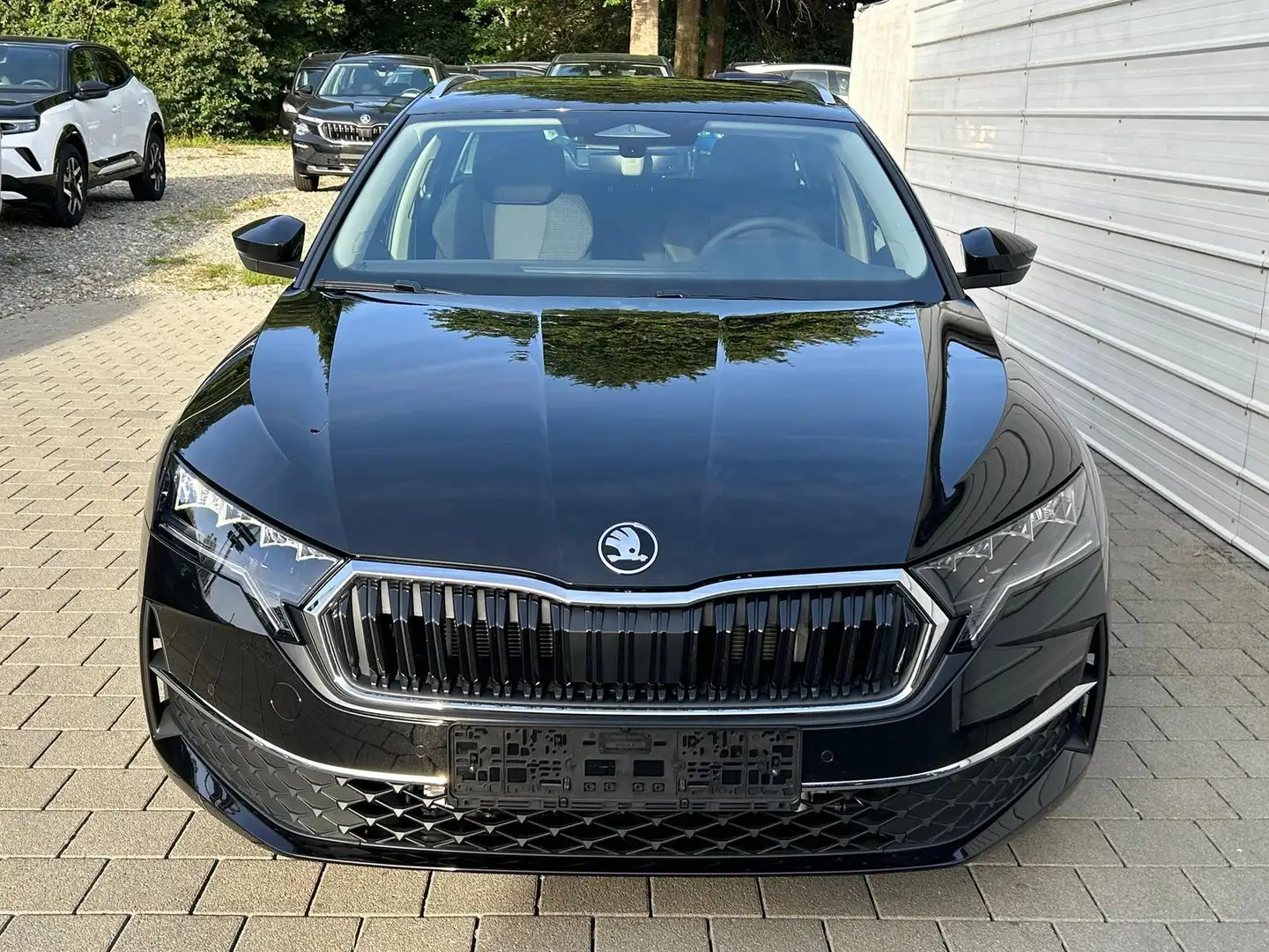 Skoda Octavia Combi Selection Kombi 1.5 TSI DSG AHK*Android A... Schwarz - 1