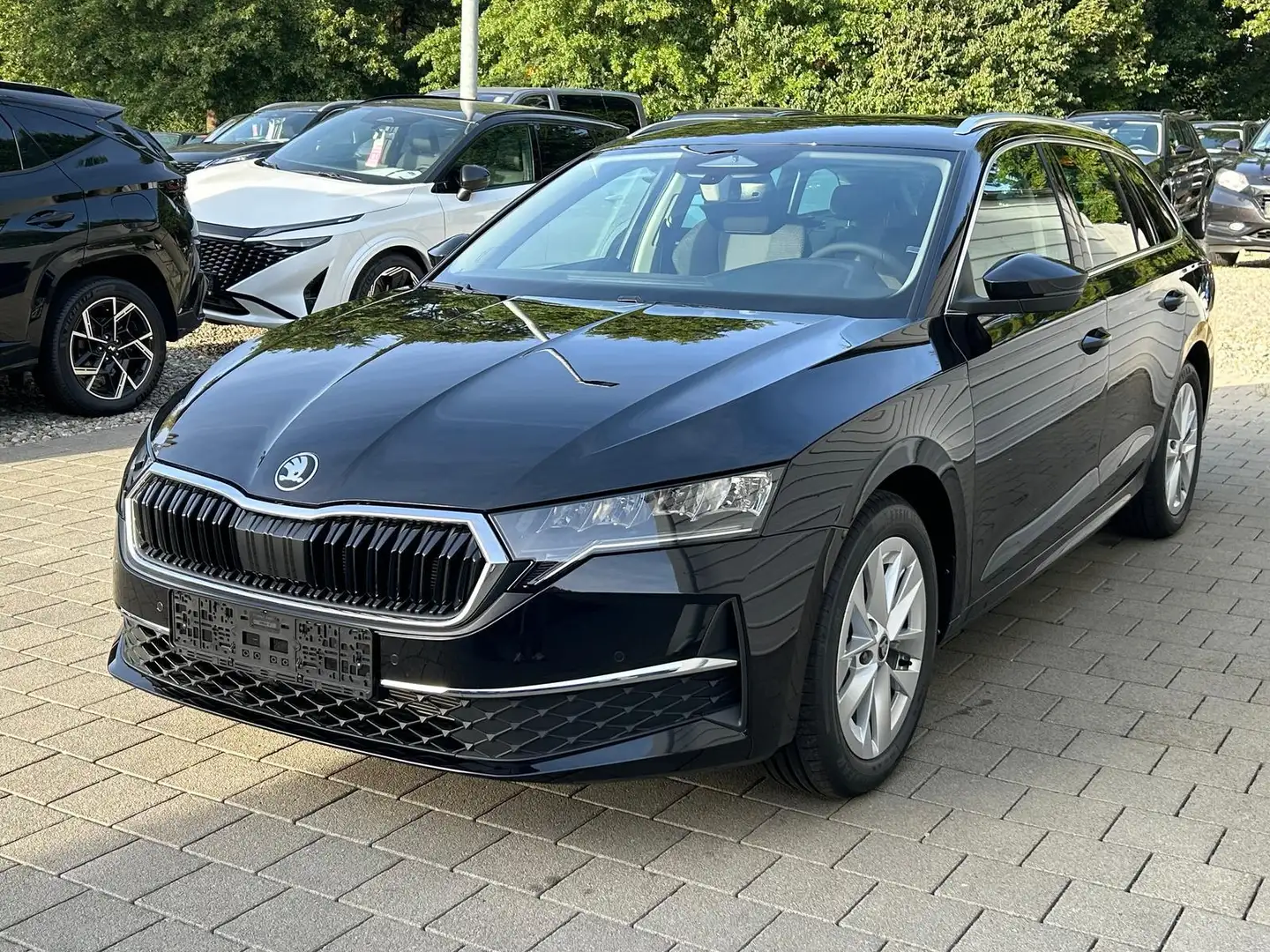 Skoda Octavia Combi Selection Kombi 1.5 TSI DSG AHK*Android A... Schwarz - 2