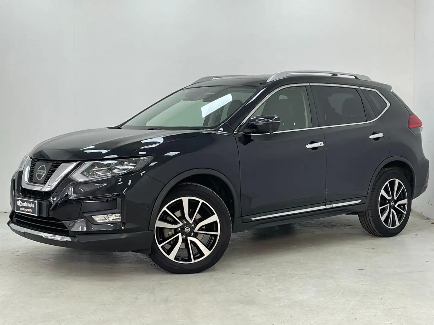 Nissan X-Trail 1.6 dCi 2WD Tekna Aut Nero - 1