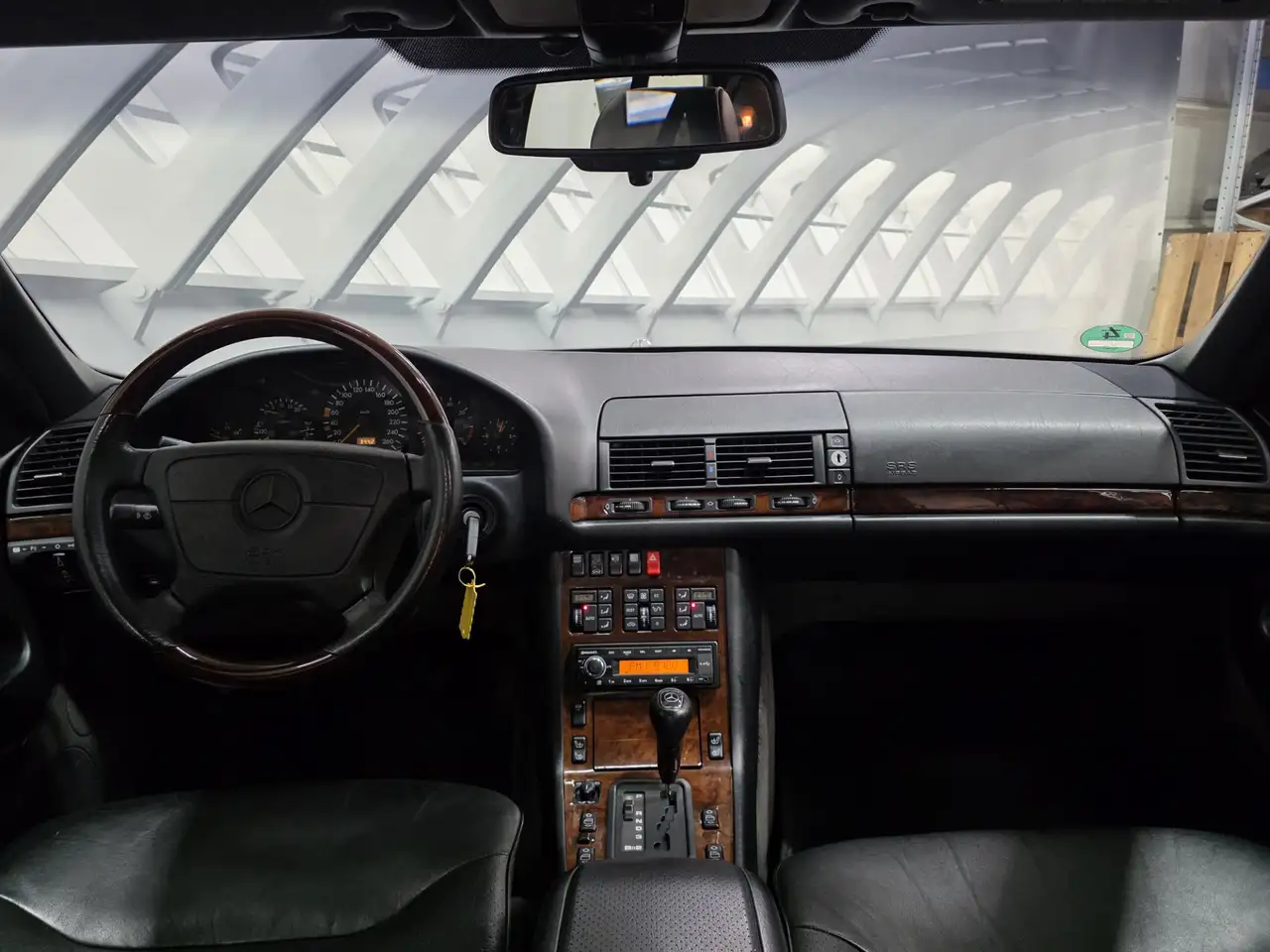 Mercedes-Benz S 500 v8 W140 kathedraal luxe uitvoering, foto 3