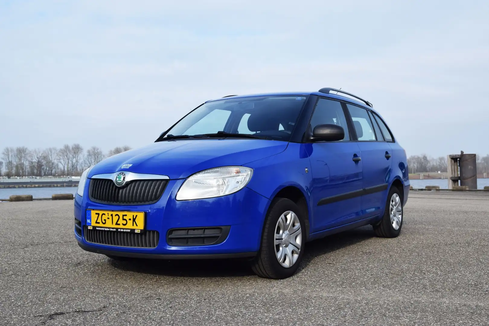 Skoda Fabia Combi 1.2-12V Go Blau - 2