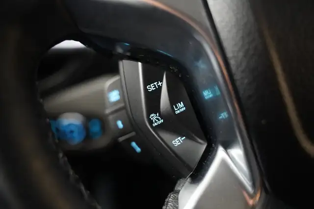 Ford Transit Connect view 28