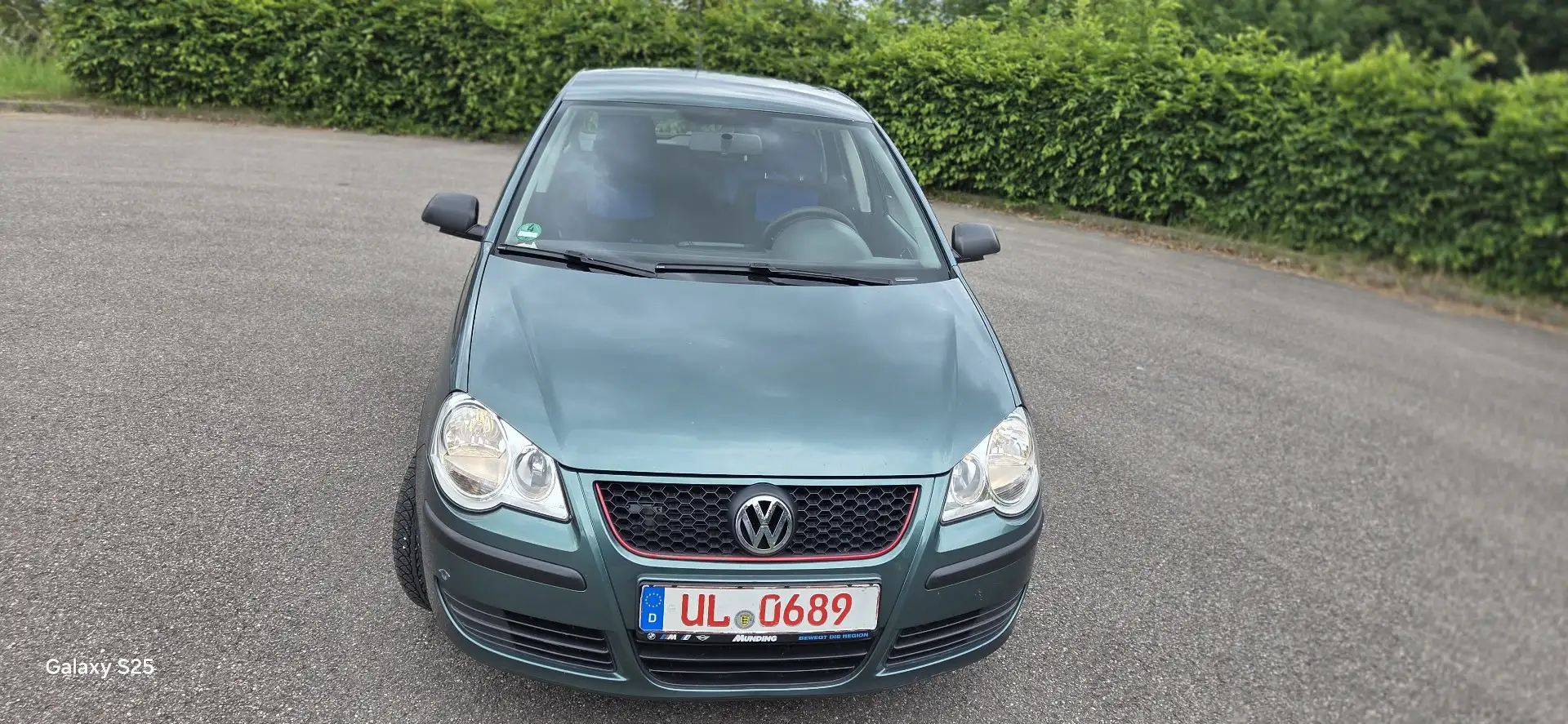 Volkswagen Polo 1.2 Comfortline Verde - 2
