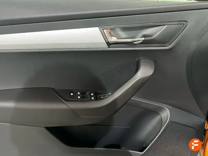 Škoda Karoq ACTIVE 1.0 TSI 2022, foto 21