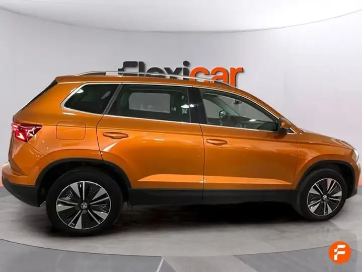 Škoda Karoq ACTIVE 1.0 TSI 2022, foto 9