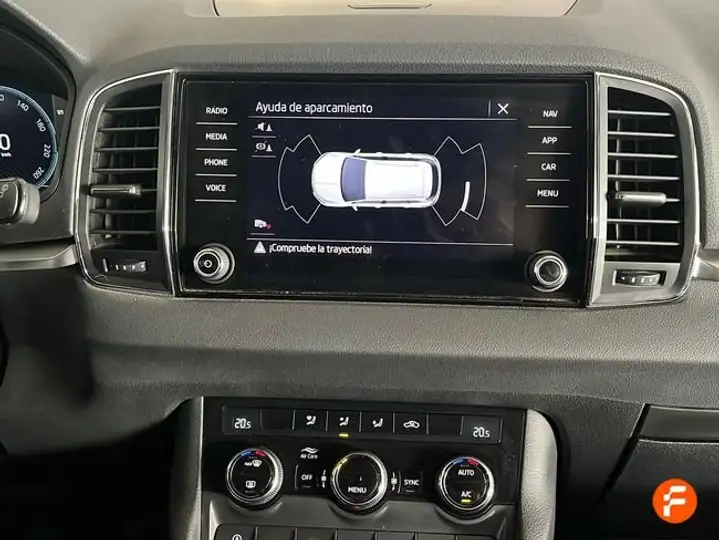Škoda Karoq ACTIVE 1.0 TSI 2022, foto 13