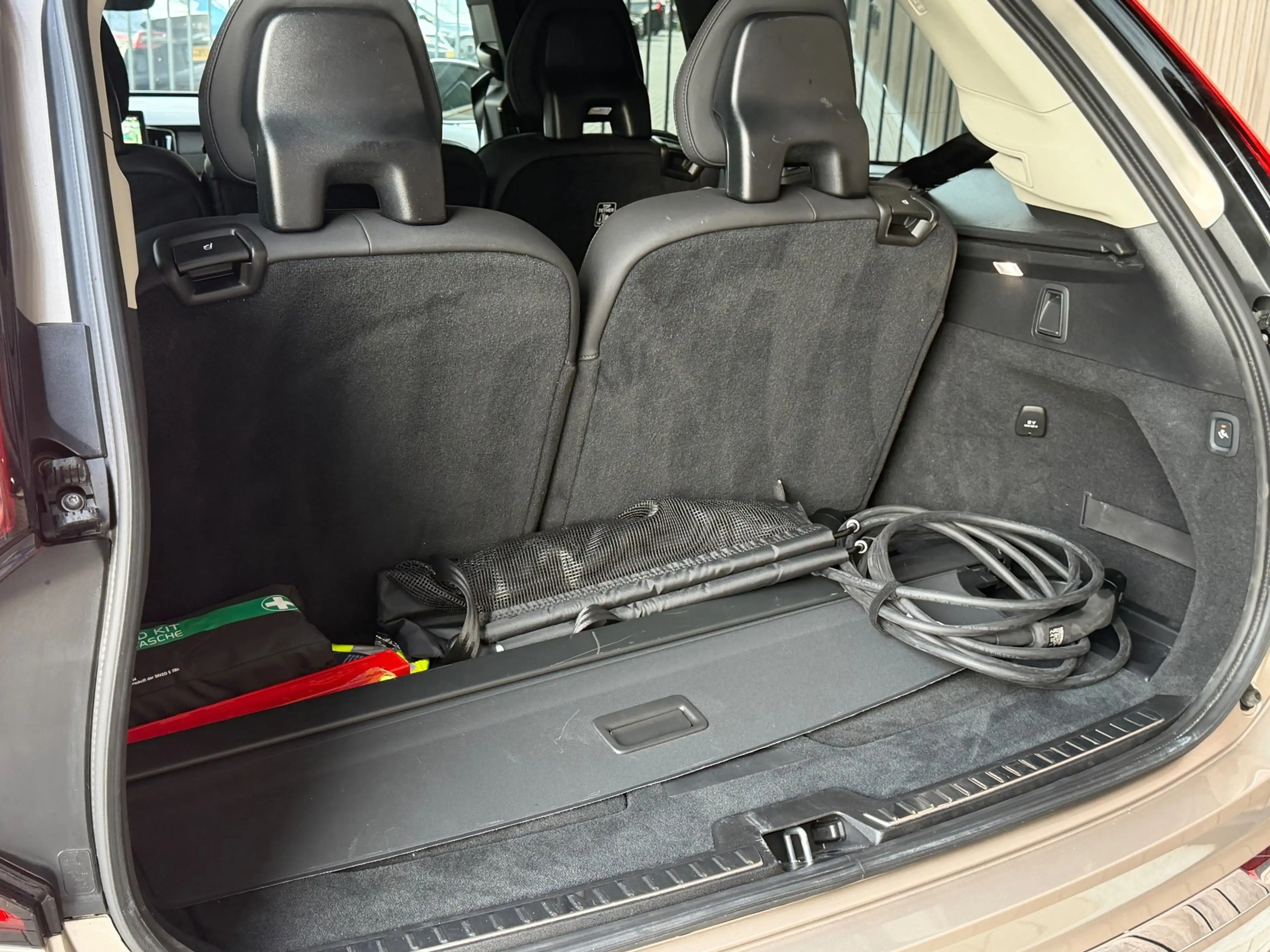 Volvo XC90 2.0 T8 Plug-in hybrid AWD Plus Bright / Facelift 2 — photo 11