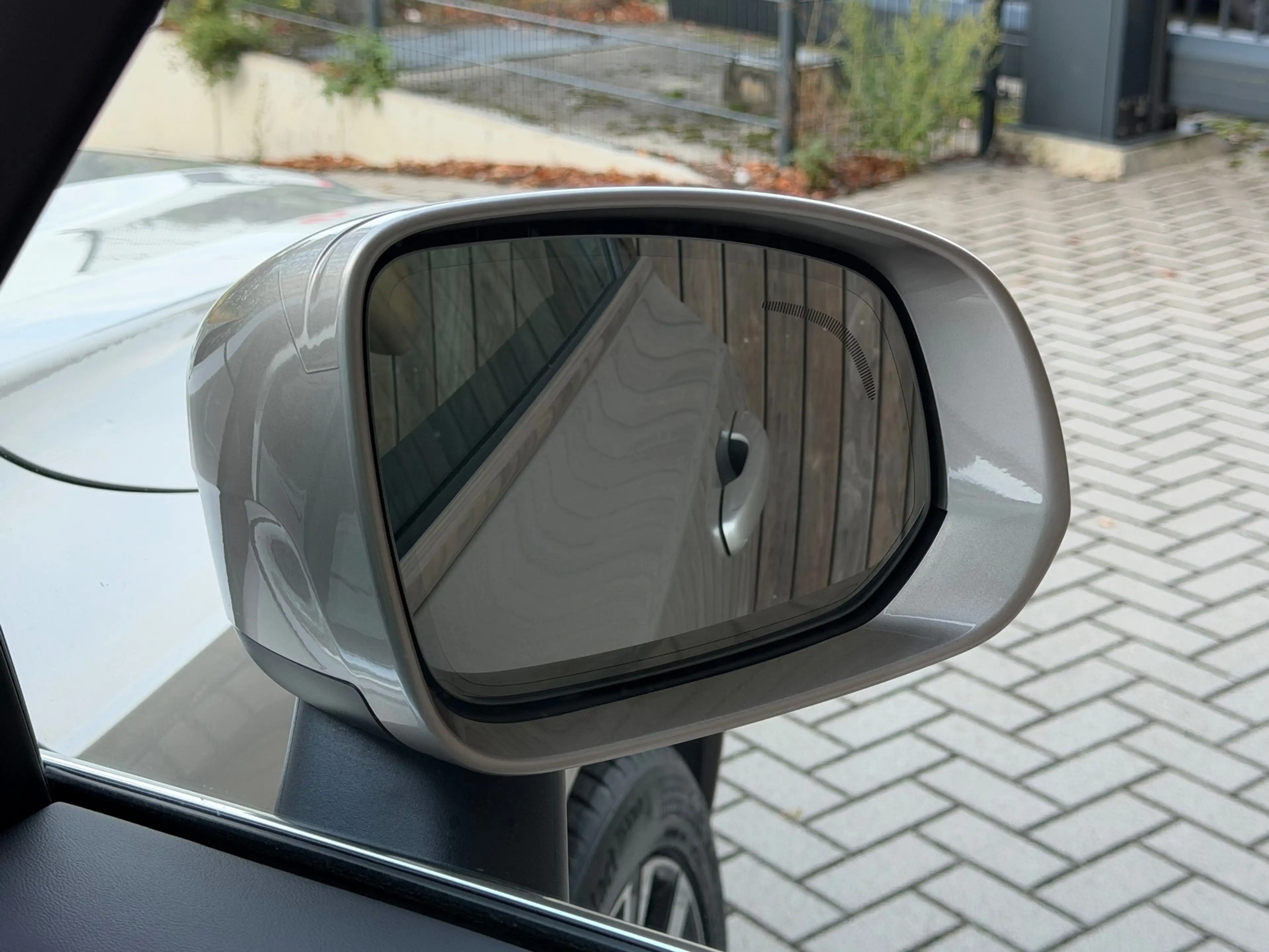 Volvo XC90 2.0 T8 Plug-in hybrid AWD Plus Bright / Facelift 2 — photo 18