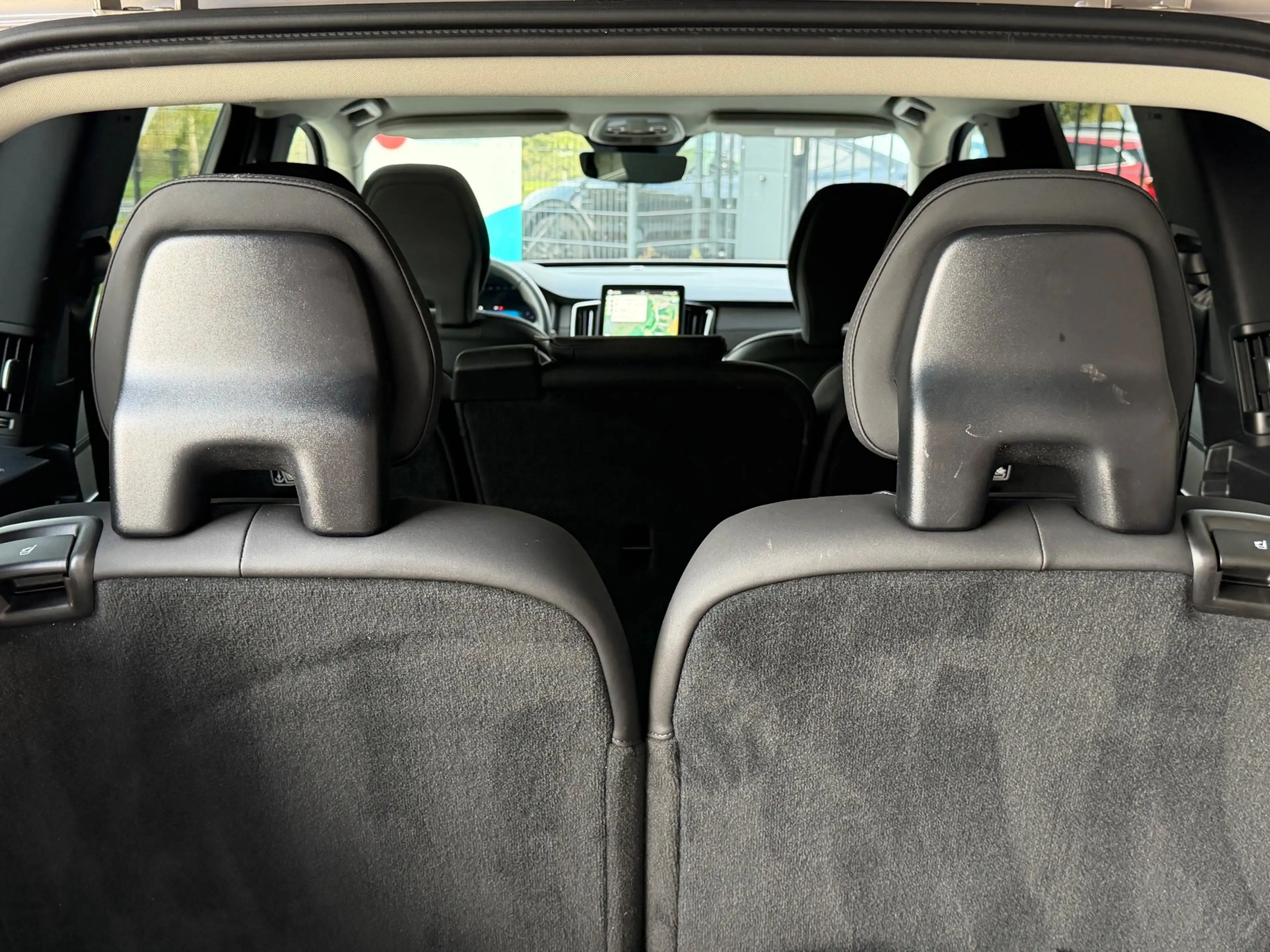 Volvo XC90 2.0 T8 Plug-in hybrid AWD Plus Bright / Facelift 2 — photo 12