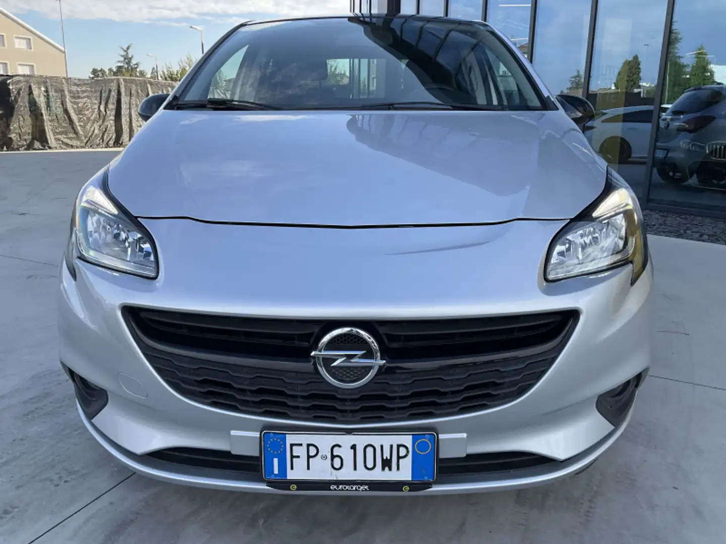 Opel Corsa 1.4 5 porte Black Edition Grigio - 2