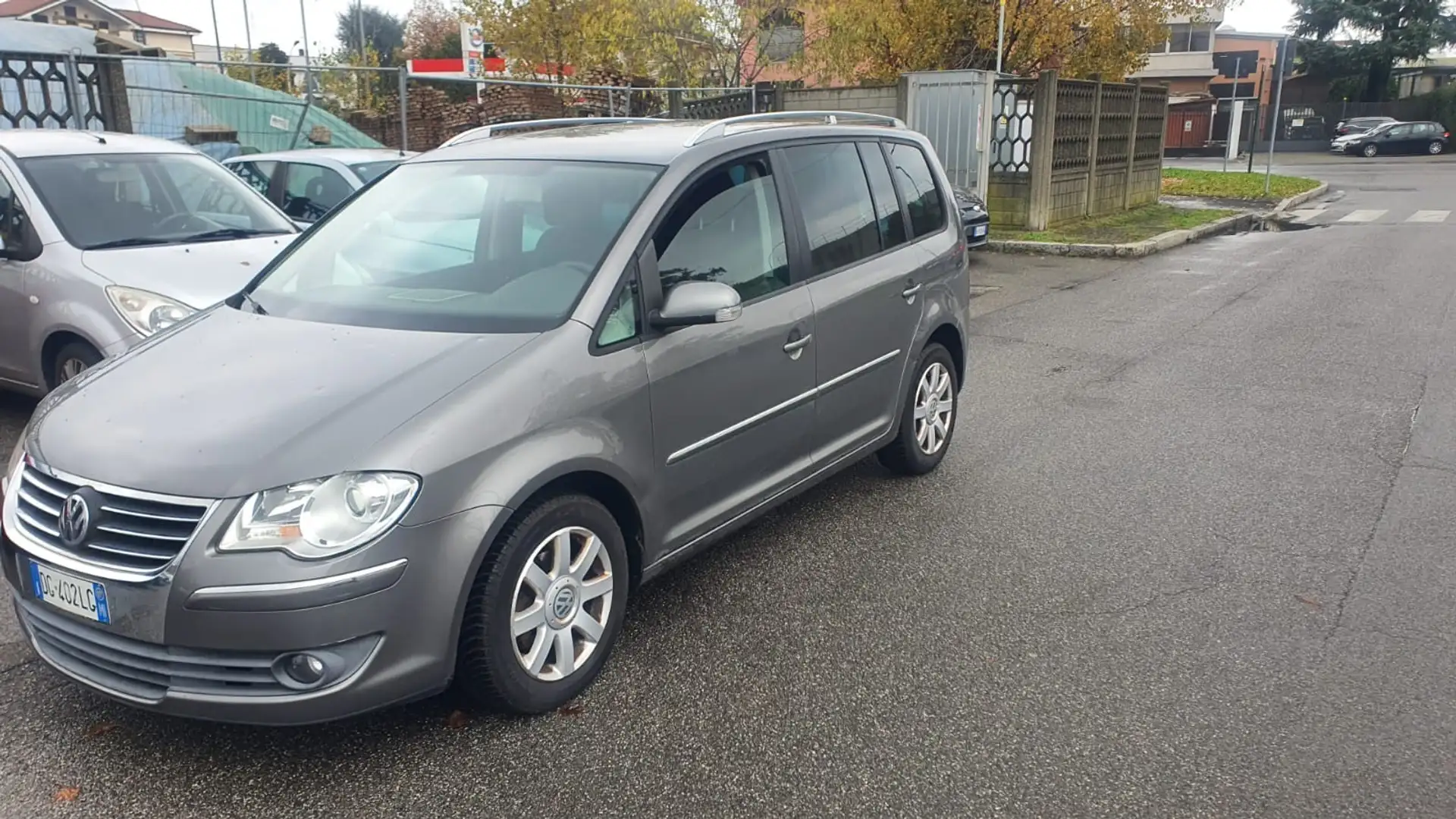 Volkswagen Touran 1.4 Tsi - 1