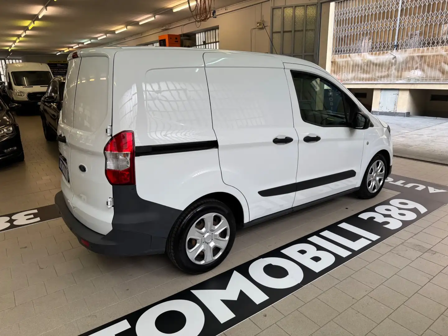 Ford Transit Courier Transit Courier 1.5 TDCi 75CV Van Trend Blanc - 2