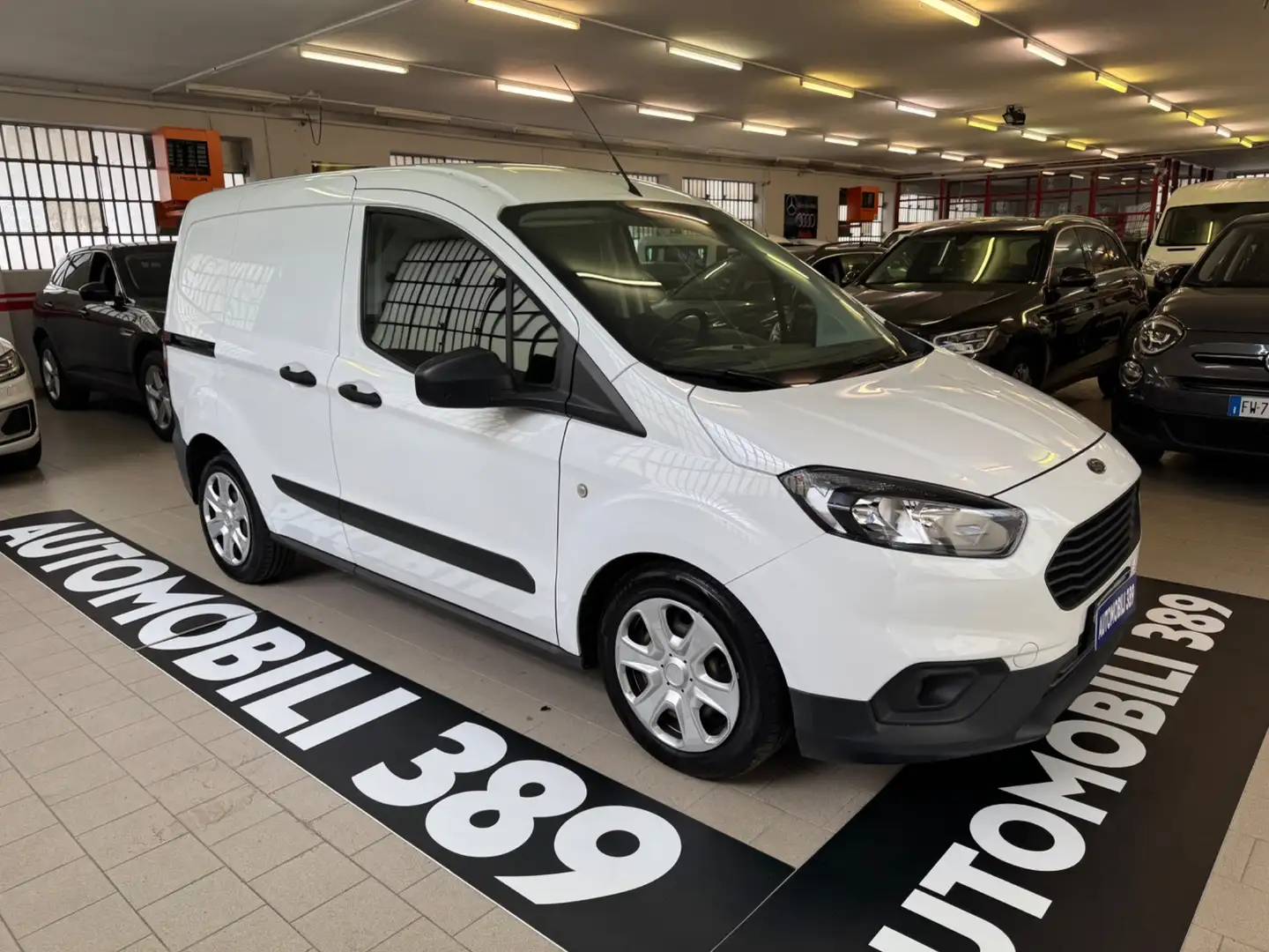 Ford Transit Courier Transit Courier 1.5 TDCi 75CV Van Trend Blanc - 1
