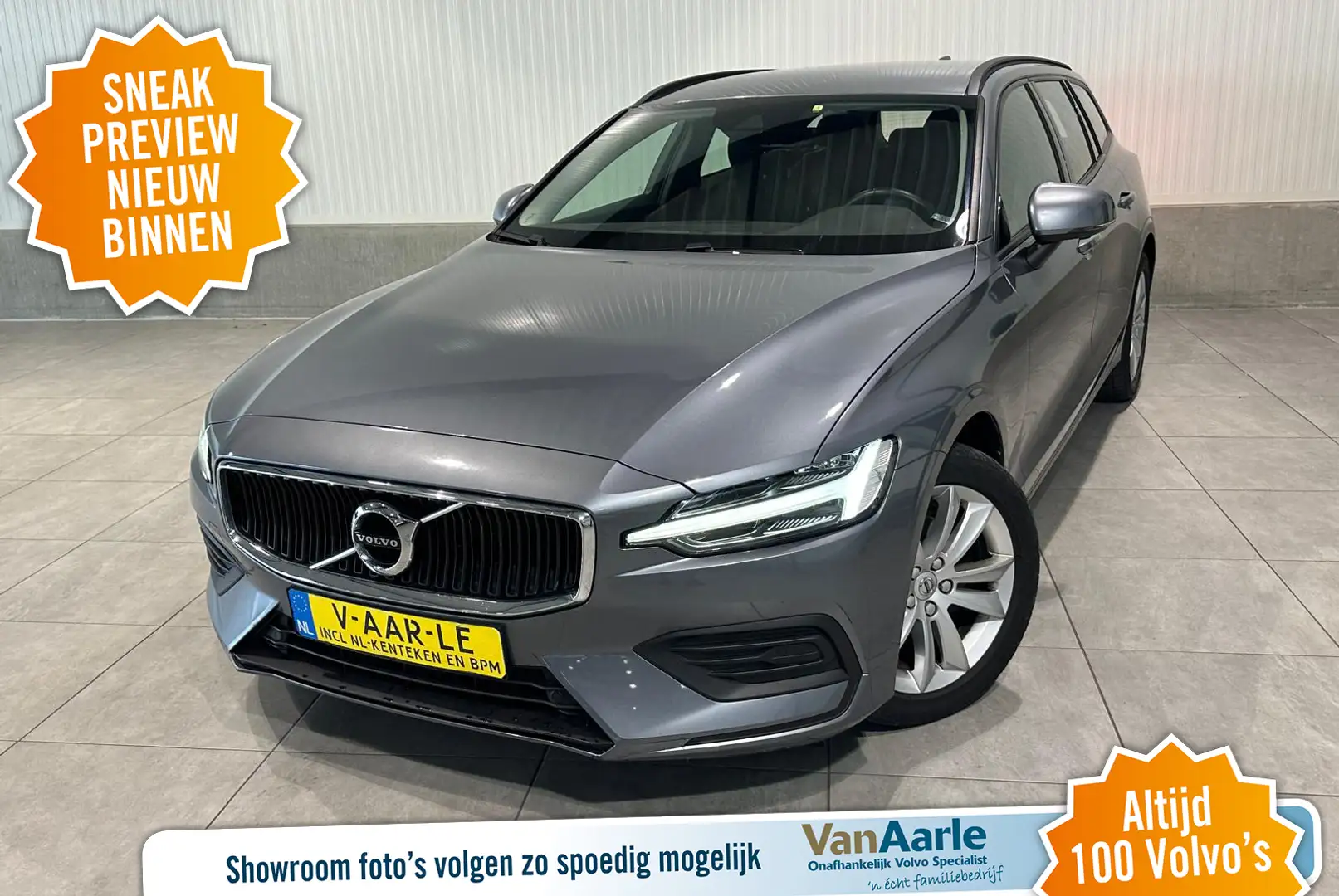 Volvo V60 D3 Momentum CruiseControl Navigatie 150pk Grijs - 1