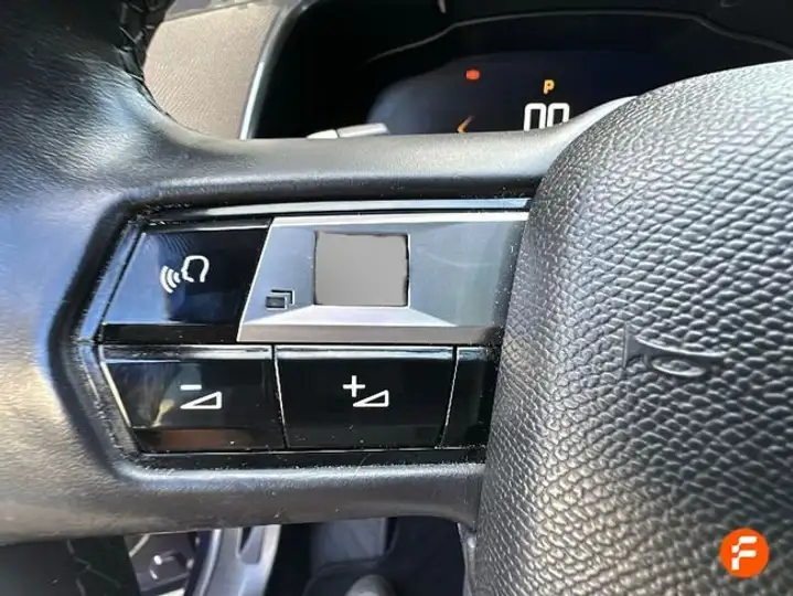 DS 7 Crossback 2020, foto 18
