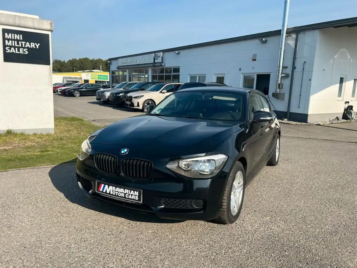 BMW 116 Baureihe 1 Lim. 3-trg. 116 i Noir - 2